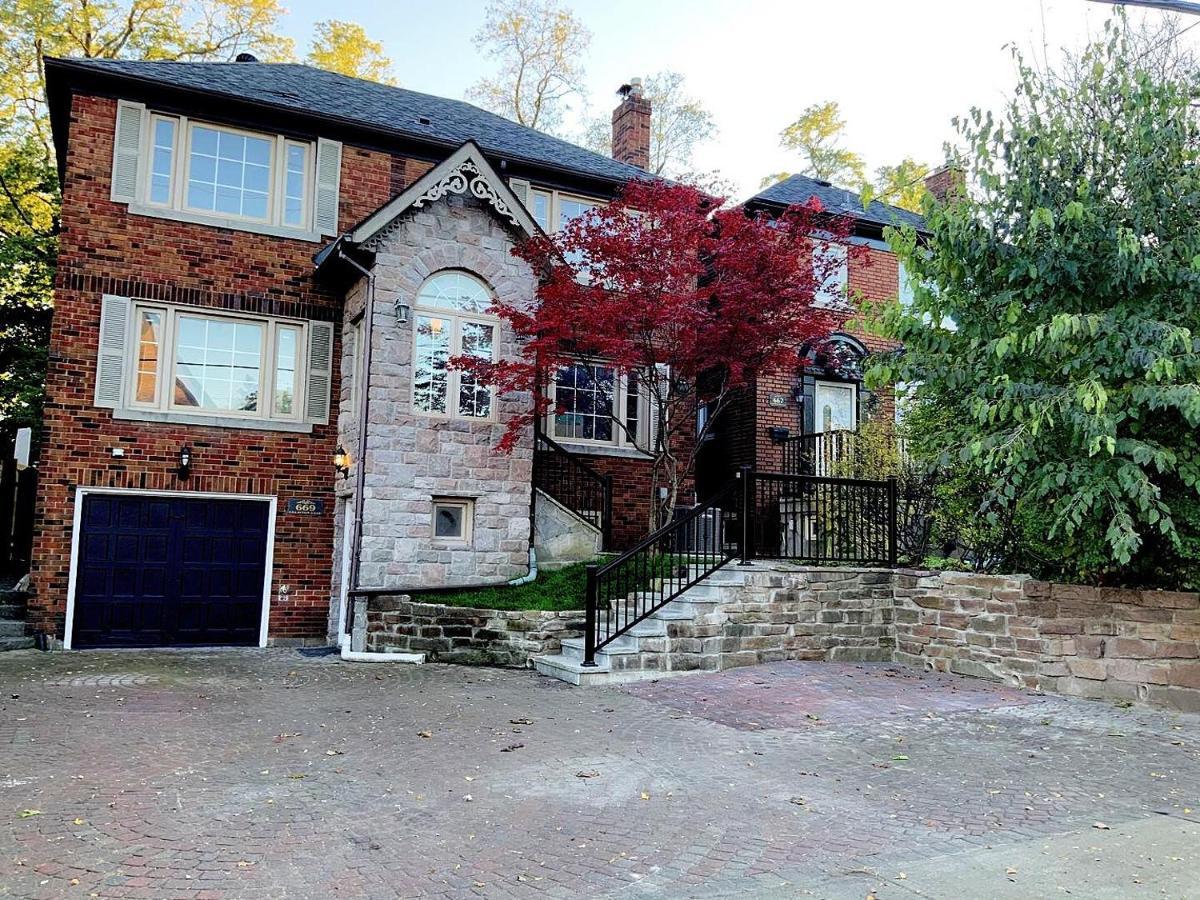 The Leaside Garden Guesthouse Toronto Exterior photo